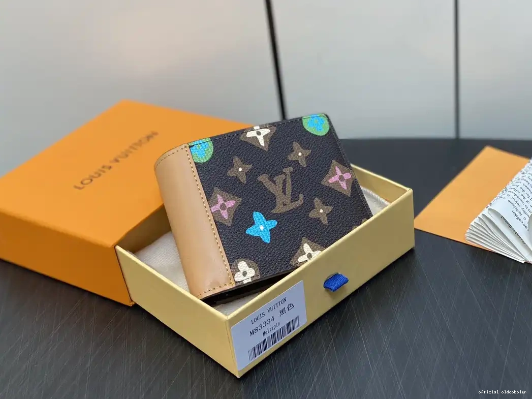 MULTIPLE LOUIS VUITTON WALLET-11.5*9*1.5cm 0608